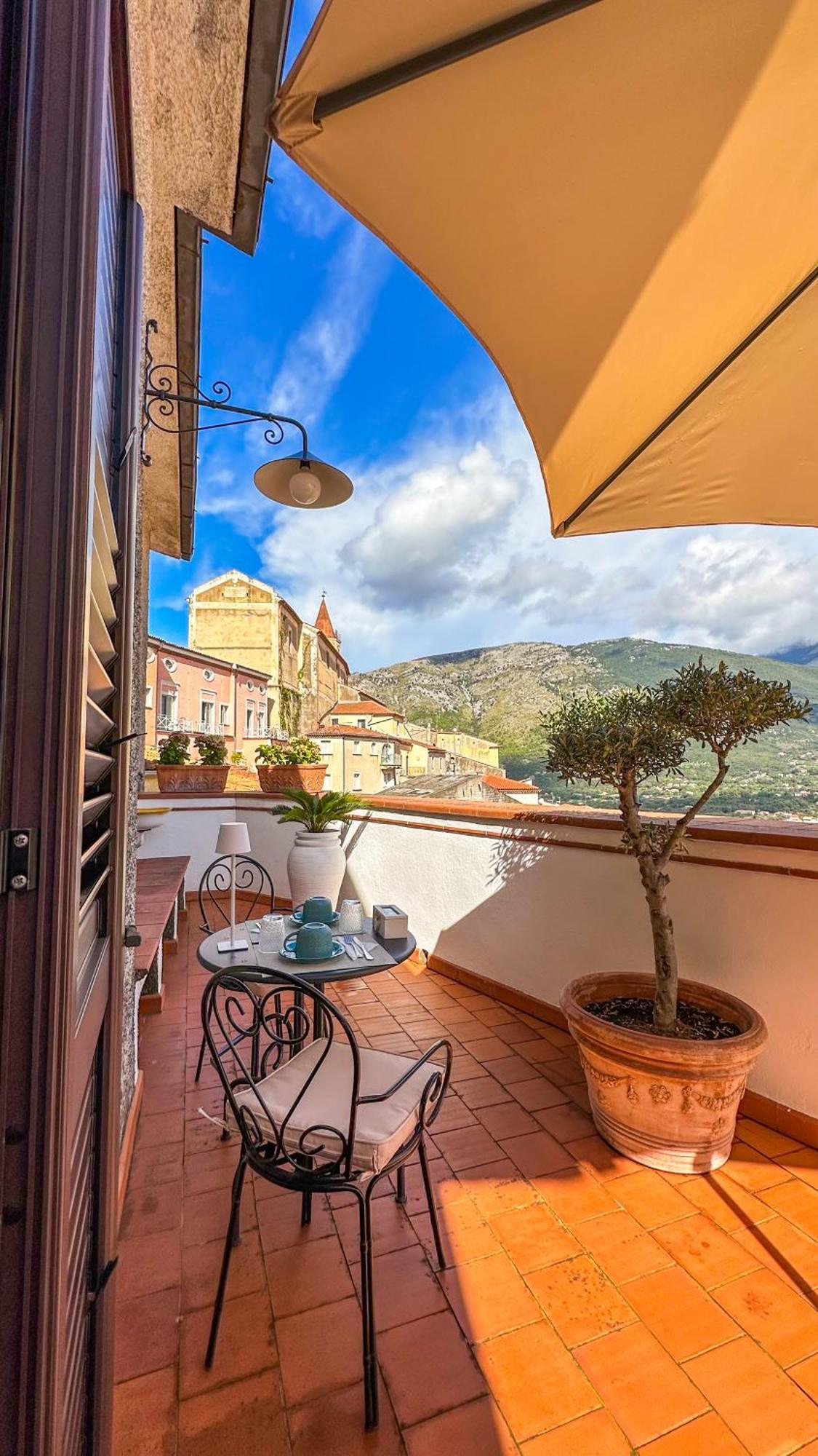 B&B La Terazza Sul Cielo Di 马拉泰亚 外观 照片