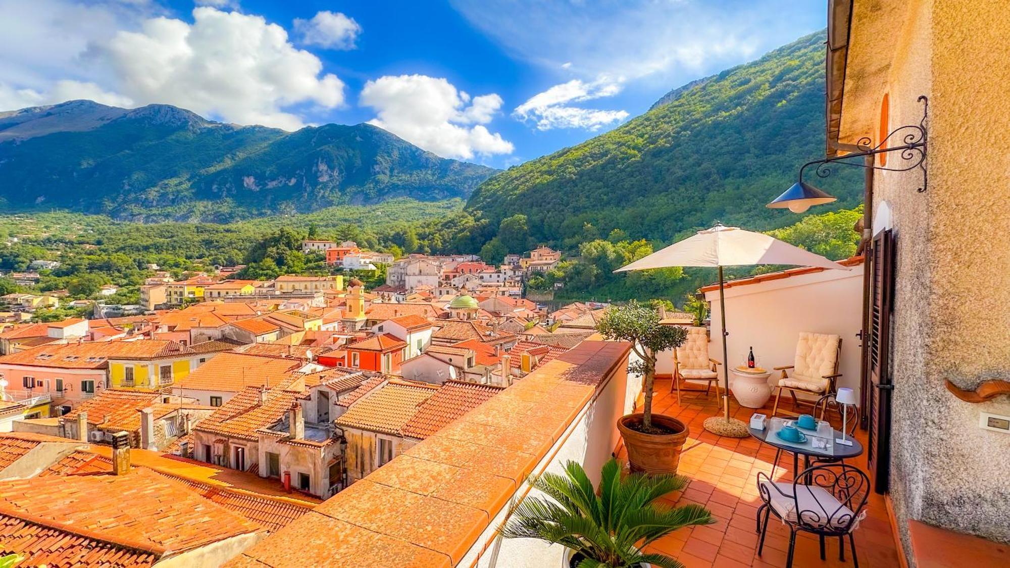 B&B La Terazza Sul Cielo Di 马拉泰亚 外观 照片